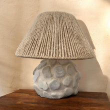 Indlæs billede til gallerivisning Stenlampe

