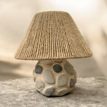 Indlæs billede til gallerivisning Stenlampe
