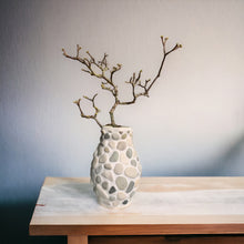 Indlæs billede til gallerivisning Stenvase
